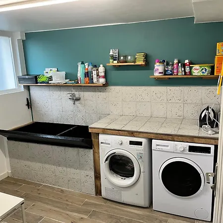 Dom wakacyjny Maison En Centre *