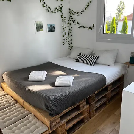 Maison En Centre 绍莱