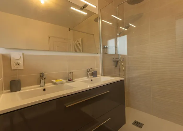 Maison En Centre * Cholet